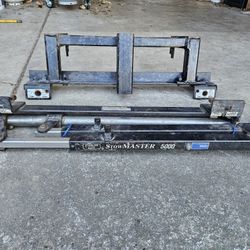 Stowmaster 5000 -  Off a Ford Ranger