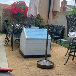Big Dog House For Sale  Clean