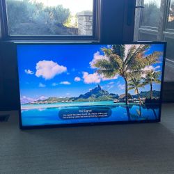LG TV With Remote  Model 49UH6100