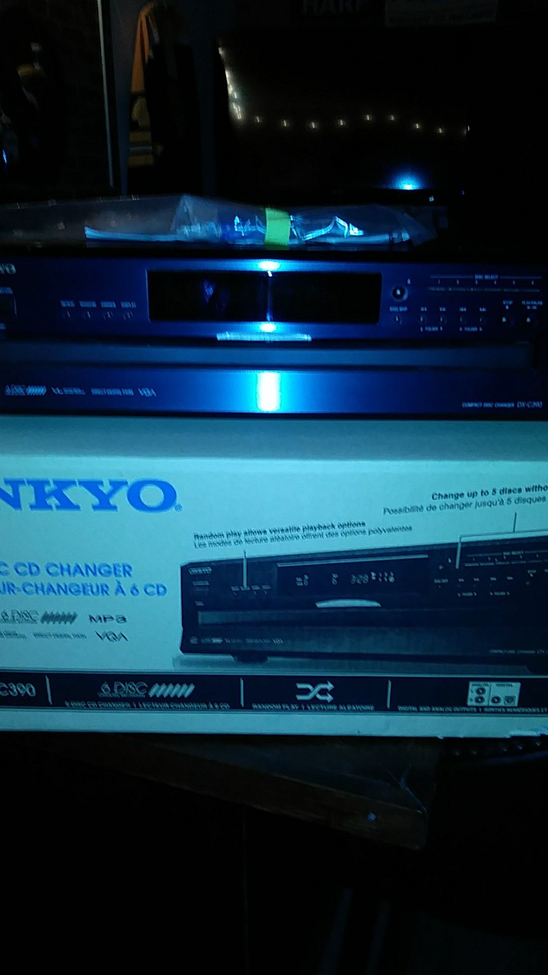 Onkyo 6 cd changer with remote and cable