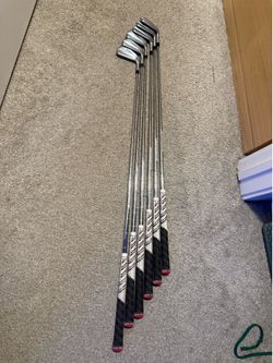 Titleist T250Hl 5-9, t250 4i Stiff shaft