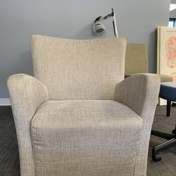 Light Gray Cushion Chair 