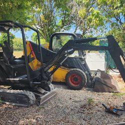 Bobcat 323 Mini Excavator Excavadora Pequeña