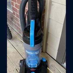Bissell Powerforce Helix Vacuum Upright Bagless (Blue)