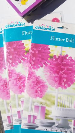 3 tissue flutter balls