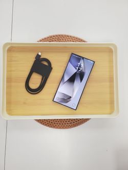 Galaxy S24 Ultra 5G 6.8" (Unlocked) 256GB Good Titanium Gray