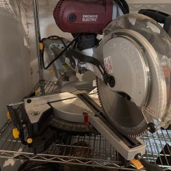 Chicago Electric Saw 