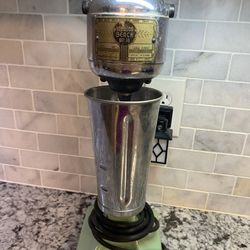 Hamilton beach Vintage 1930’s No.18 Malt Mixer