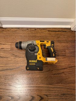 Dewalt 1 in. 20V MAX XR Cordless Brushless SDS Plus L-Shape Rotary Hammer (Tool Only)
