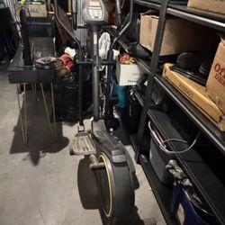 Gold Gym Elliptical Stride Trainer