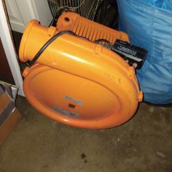 Blow Up Machine For Jumpers
