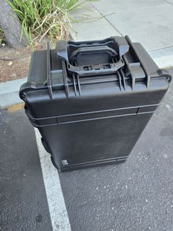 Pelican hard case/ 1650