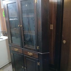 Corner Cabinet 