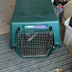 Large Dog Porter dog cage for traveling and home