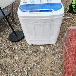 Brand new.\nPoortable   twin tub  washing machine