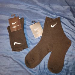 Nike Socks 2 Pairs