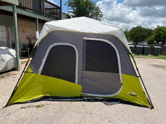 Like new core equipment instant 6 person cabin tent