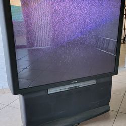 Sony vintage large  tv