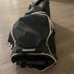 Marucci Stockade rolling Baseball Bag