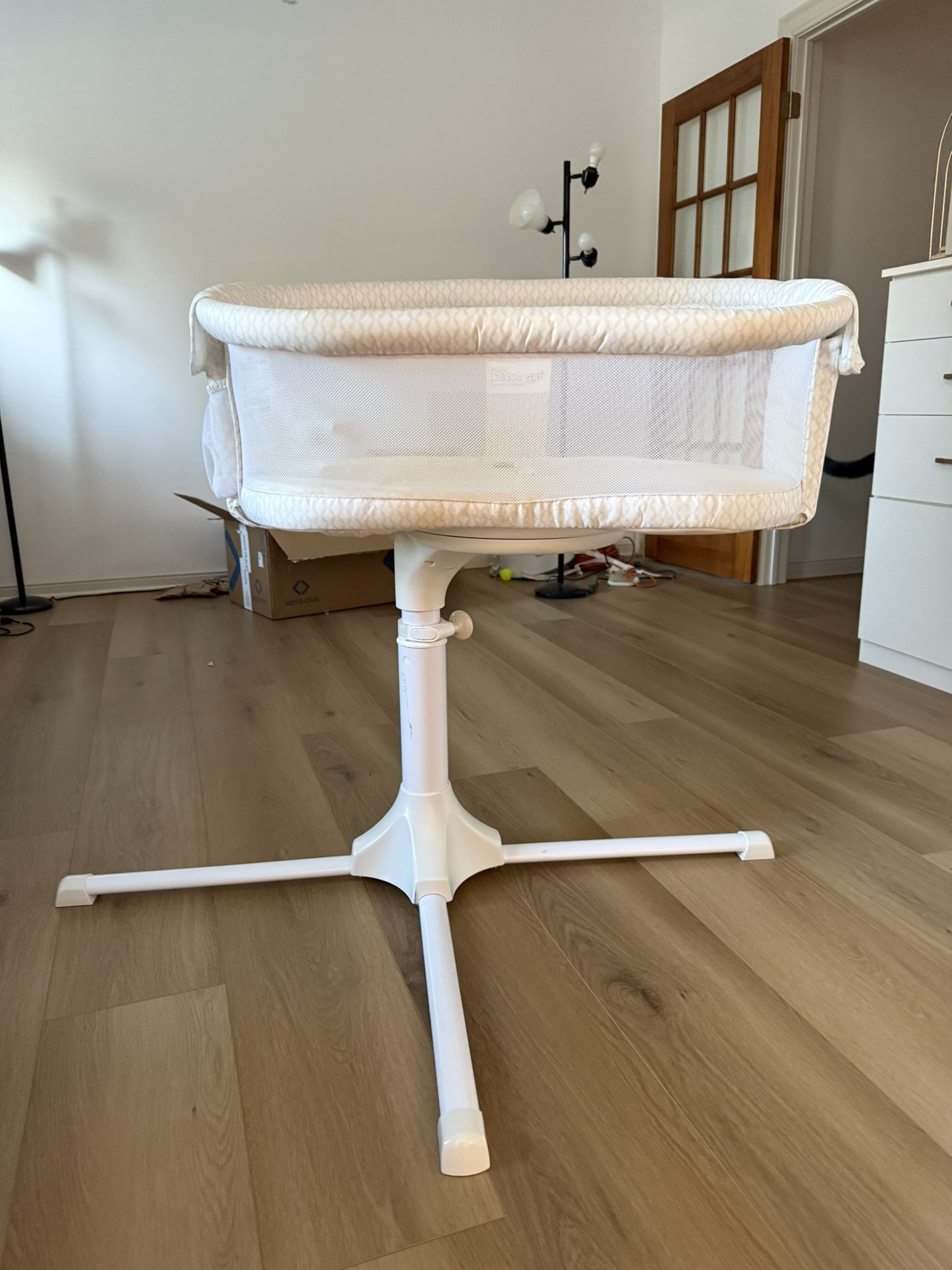 Halo Bassinet Swivel Sleeper