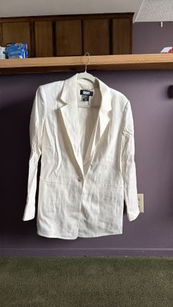 DKNY white blazer women’s size 6