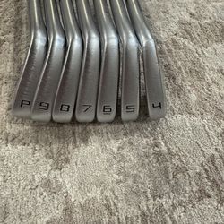 Taylormade P7MC irons