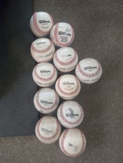 Lot of 11 Wilson Baseballs