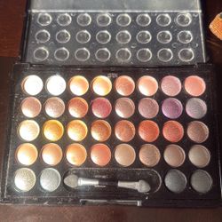 Eyshadow Makeup Palette