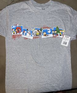 New. Boys Small Holiday T-shirt