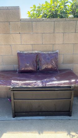 Outdoor patio cushions