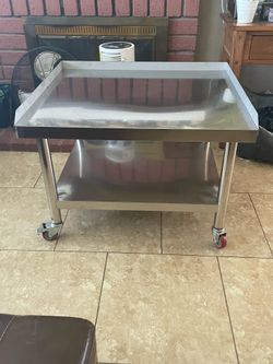 New stainless steel table cart with wheels
