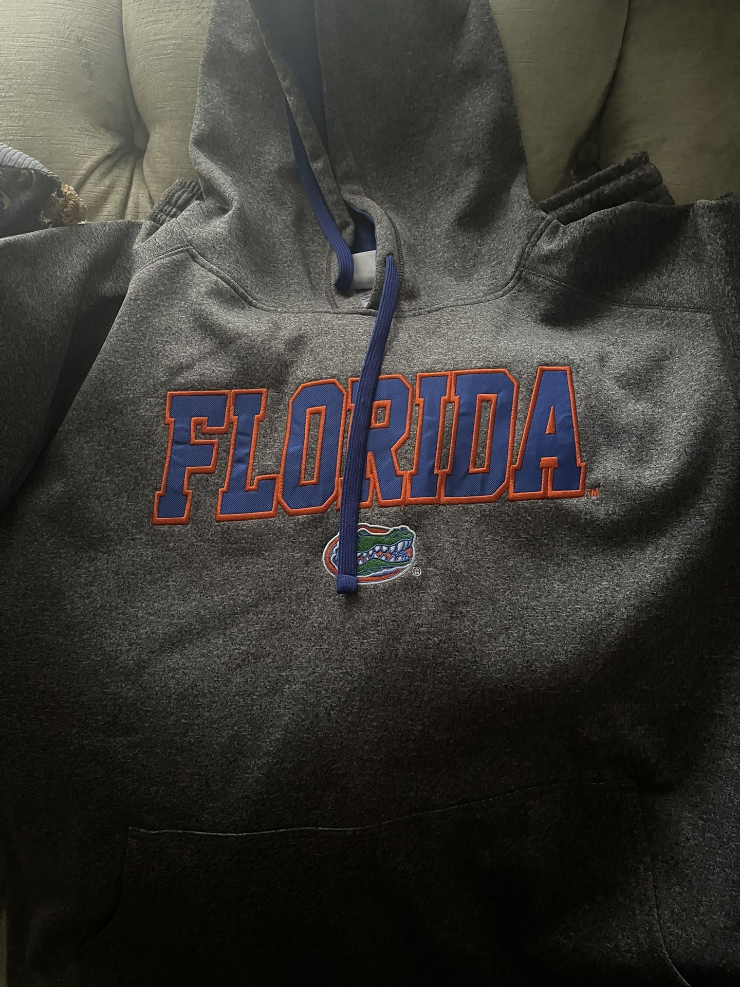 Very Nice Florida Gators Mens Jogging Suit .