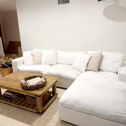 Beautiful White 4pc Cloud Couch 