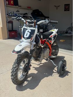 Dirt bike