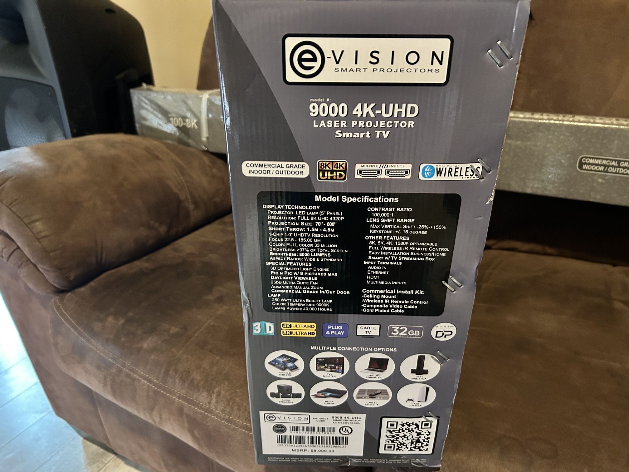 Professional Projector With HD Screen