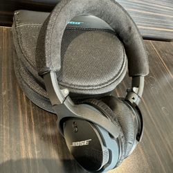 Bose SoundLink On-Ear Bluetooth