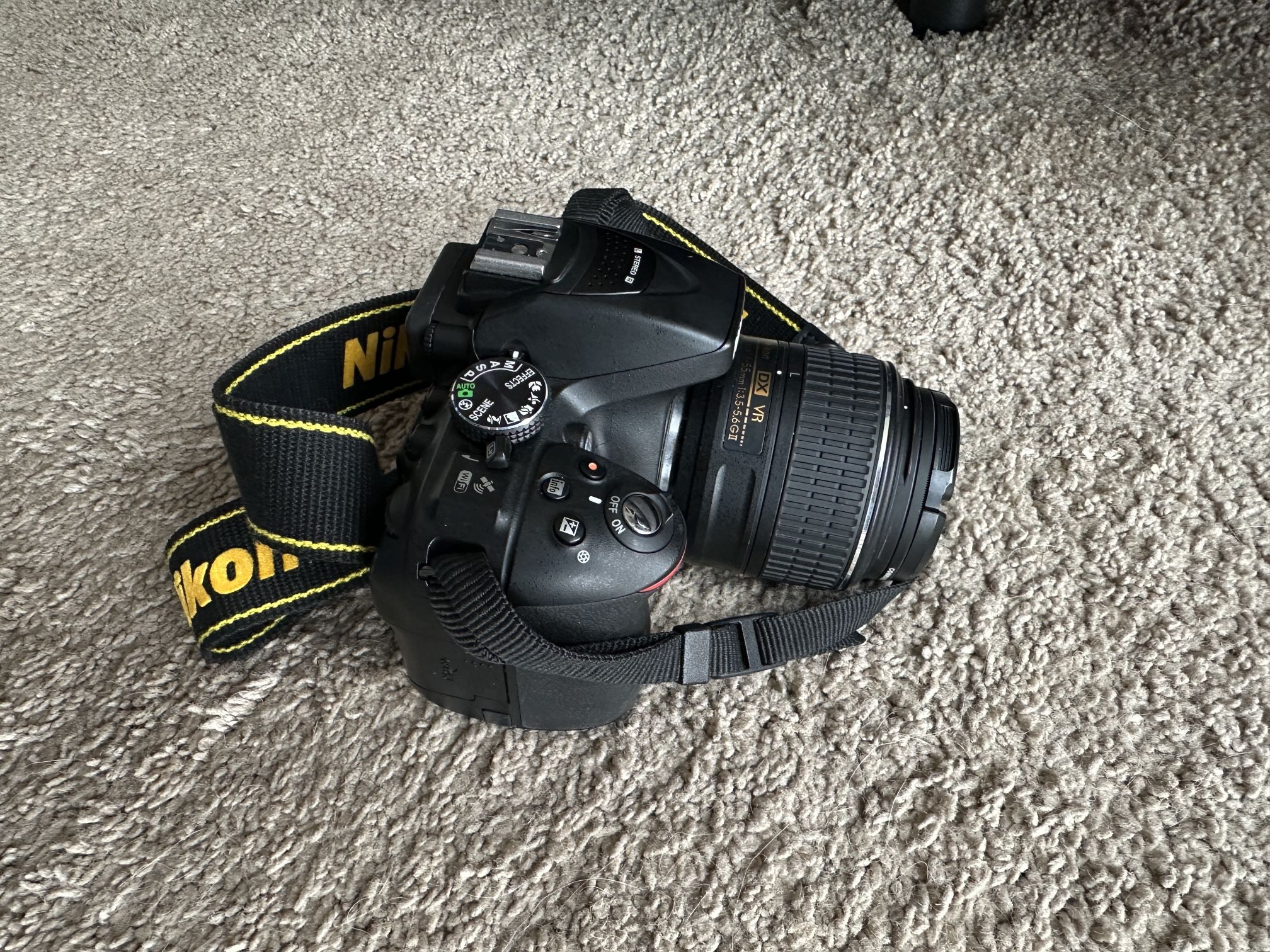 Nikon D5300 DSLR Camera