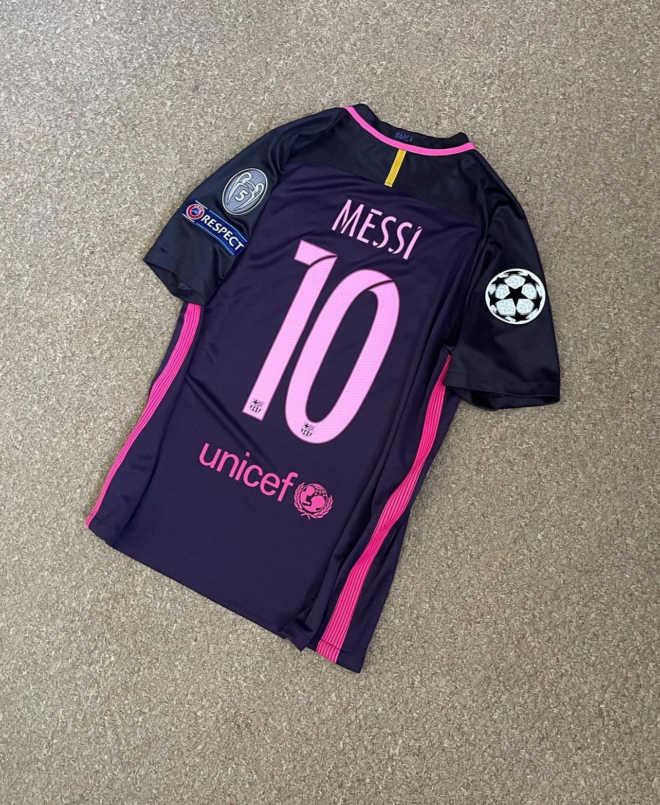 Barcelona 2016/2017 Away Jersey Messi #10 (All Sizes Available)