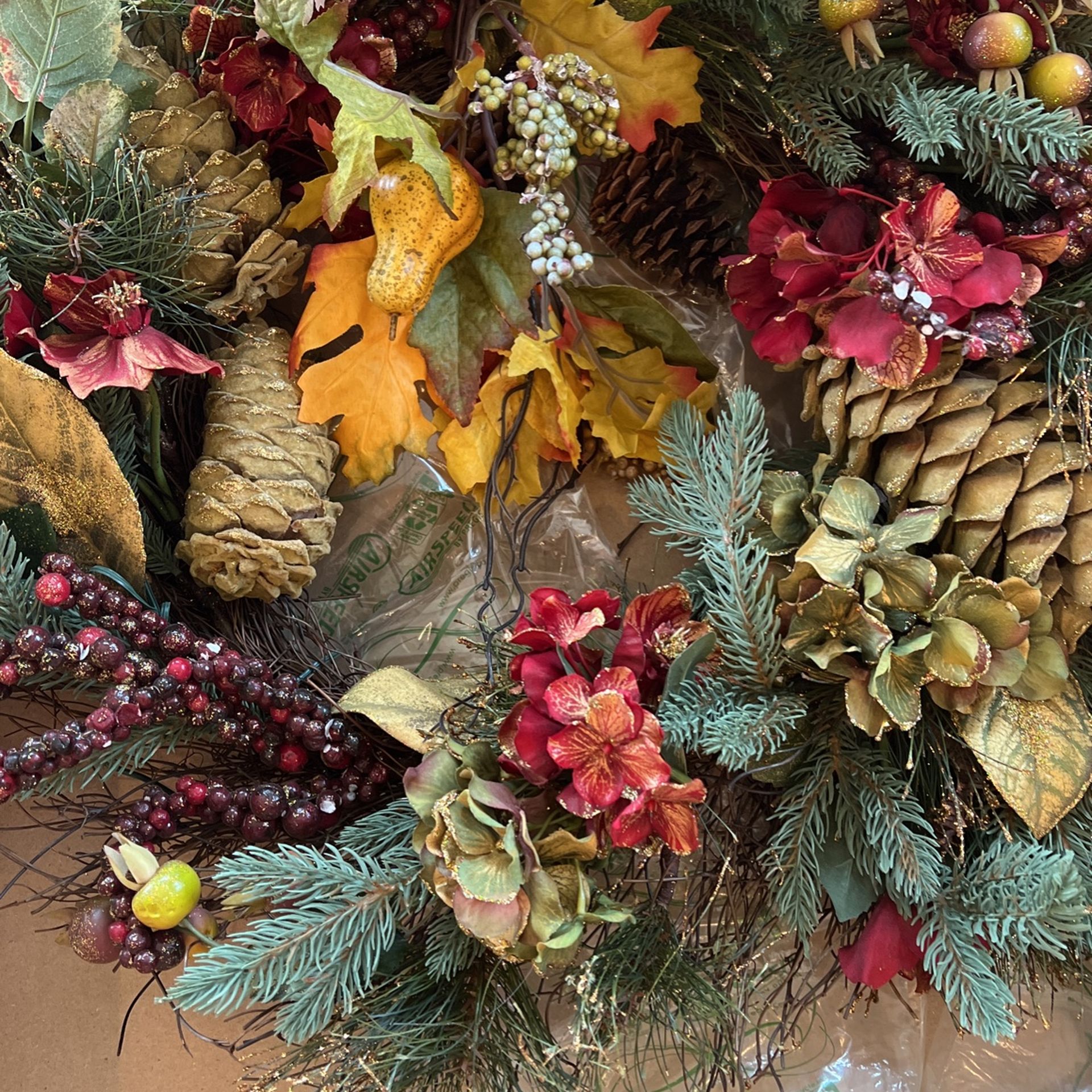 2 Chrismas wreath