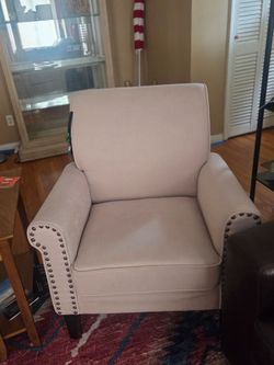 2 Beautiful Arm Chairs Cream Color