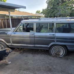 1989 Jeep Grand Wagoneer