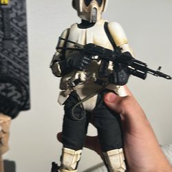 Hot Toys Scout Trooper 