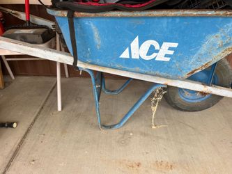 Wheel barrel