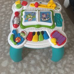 Leapfrog Learn & Groove Musical Table