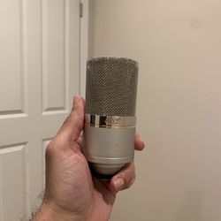 MXL 990’s (2) + Pop Filters