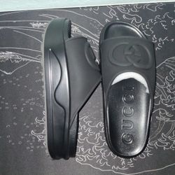 Gucci Slides 