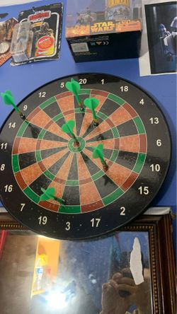 Dart game frame
