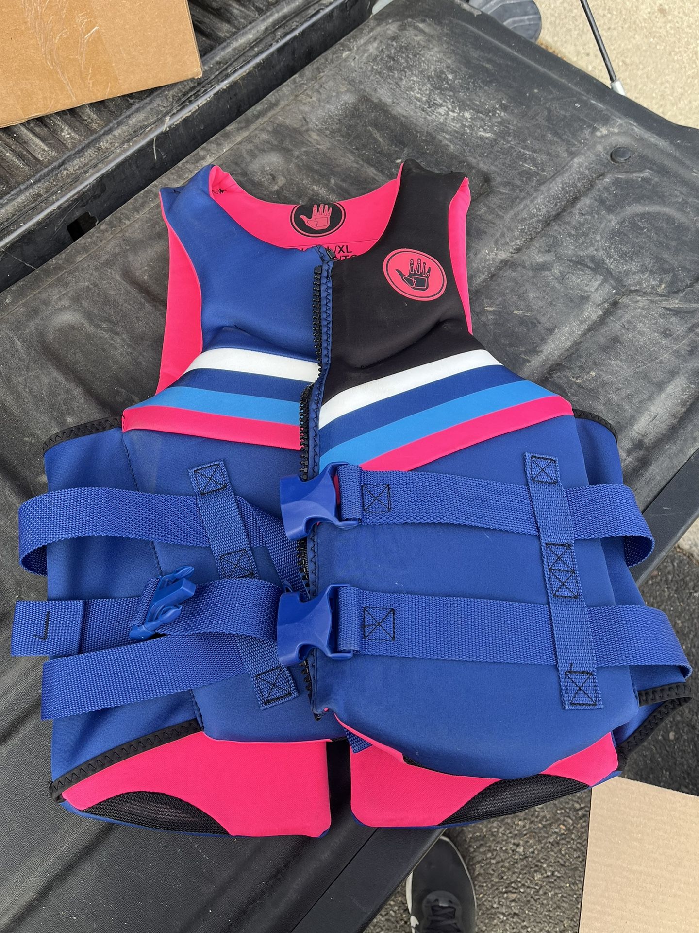 Xl Ladies Lifejacket Never Used