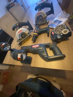 Tools good condition just need the battery
