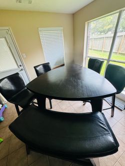 Triangle bar height table